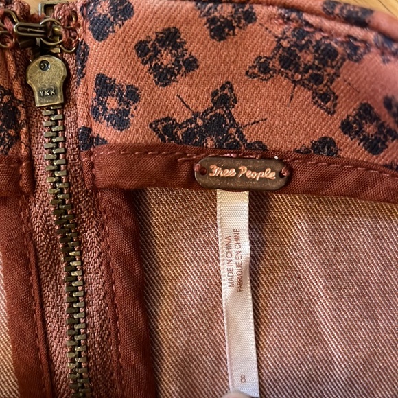 FREE PEOPLE Modern Femme Printed Mini Skirt Rust size 8 - Picture 6 of 7